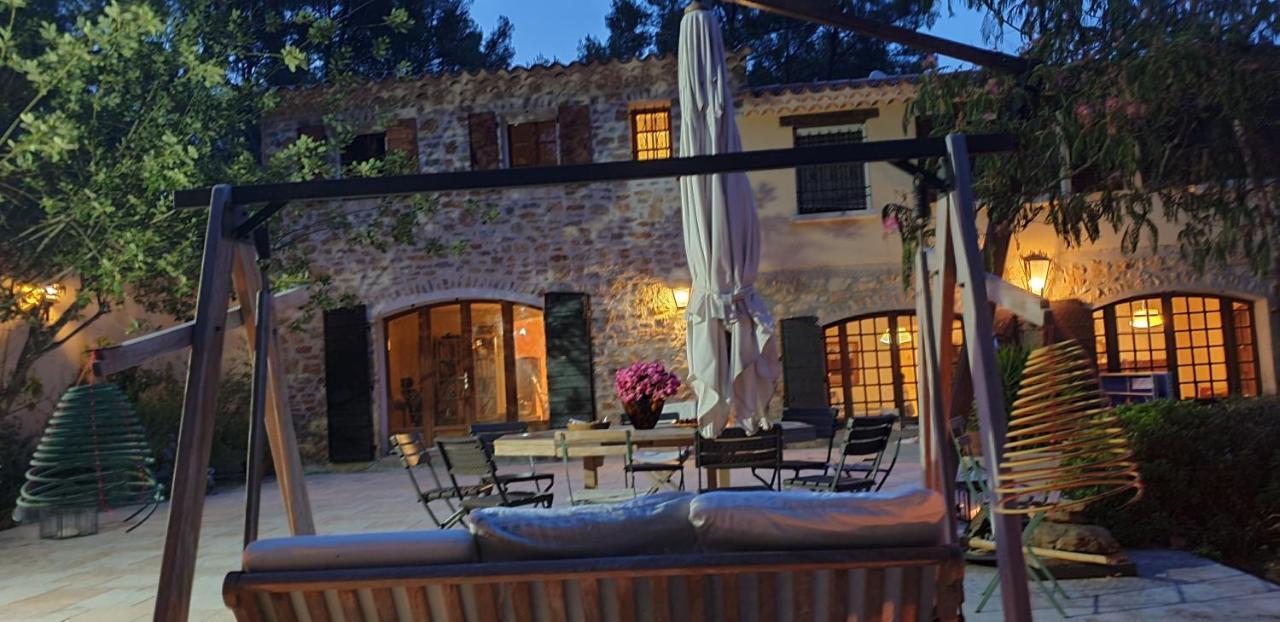 La Teze Villa Le Castellet  Bagian luar foto